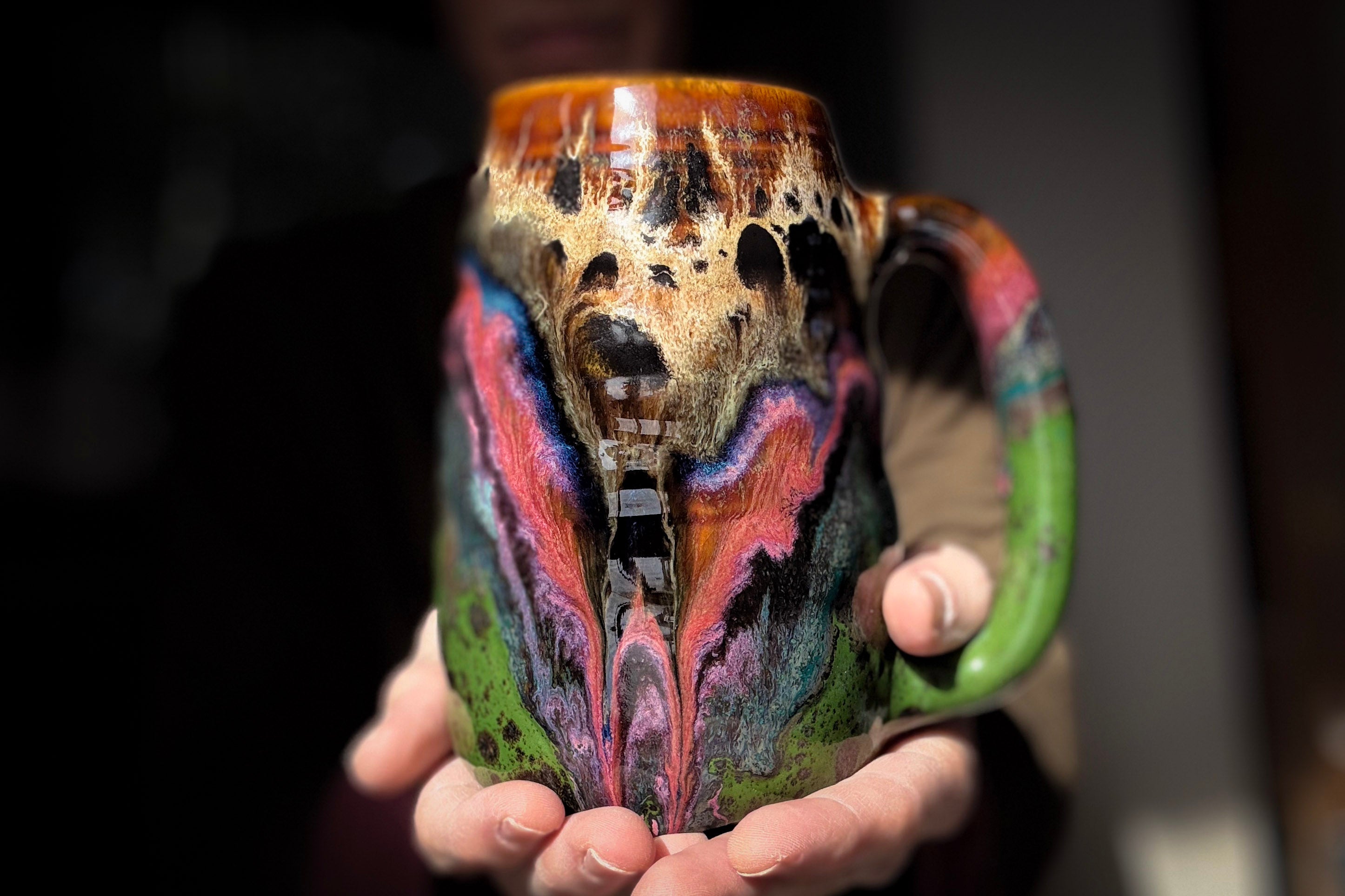 01-B Molten Cheetah Textured Mug - TOP SHELF MISFIT, 27 oz.