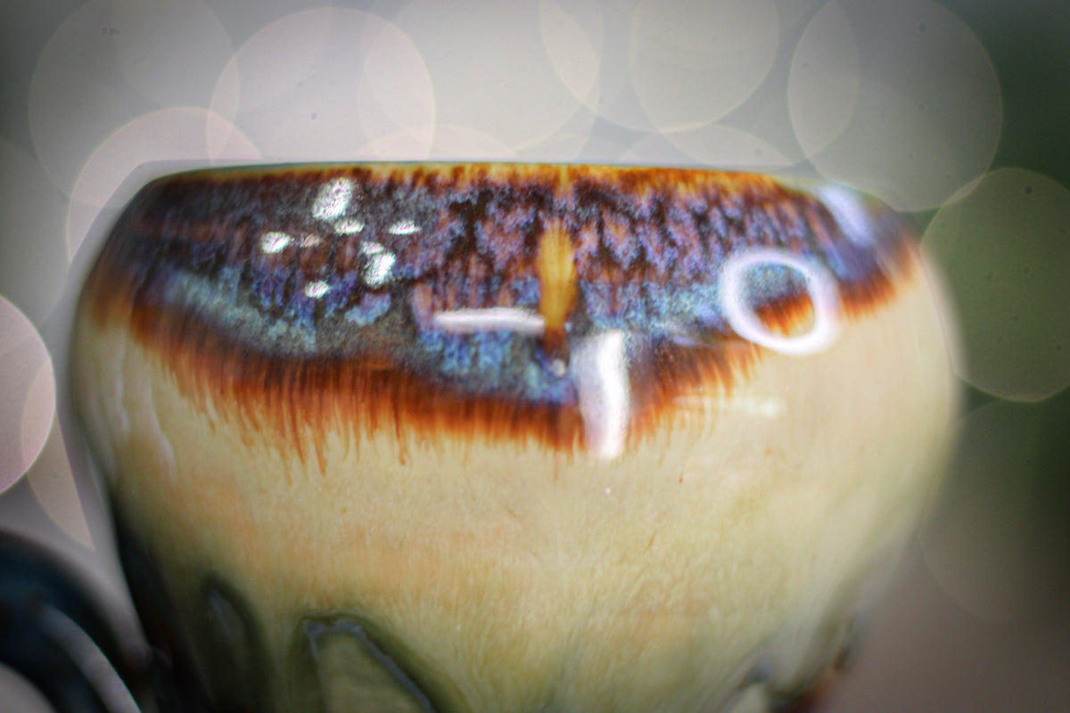 15-A New Earth Gourd Mug, 28 oz.