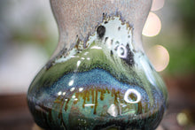 Load image into Gallery viewer, 15-C TidePool Acorn Gourd Mug, 20 oz.