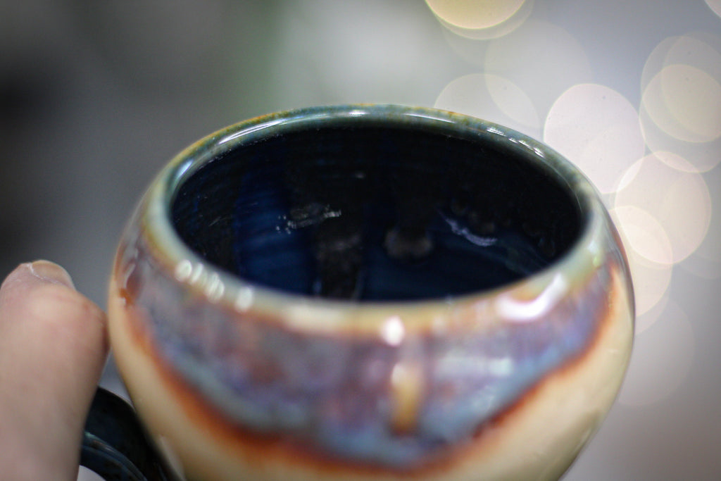 15-A New Earth Gourd Mug, 28 oz.