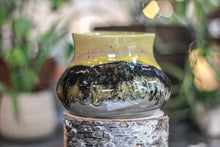 Load image into Gallery viewer, 15-D Bumblebee Jasper Variation Squat Mug - MISFIT, 20 oz. - 15% off