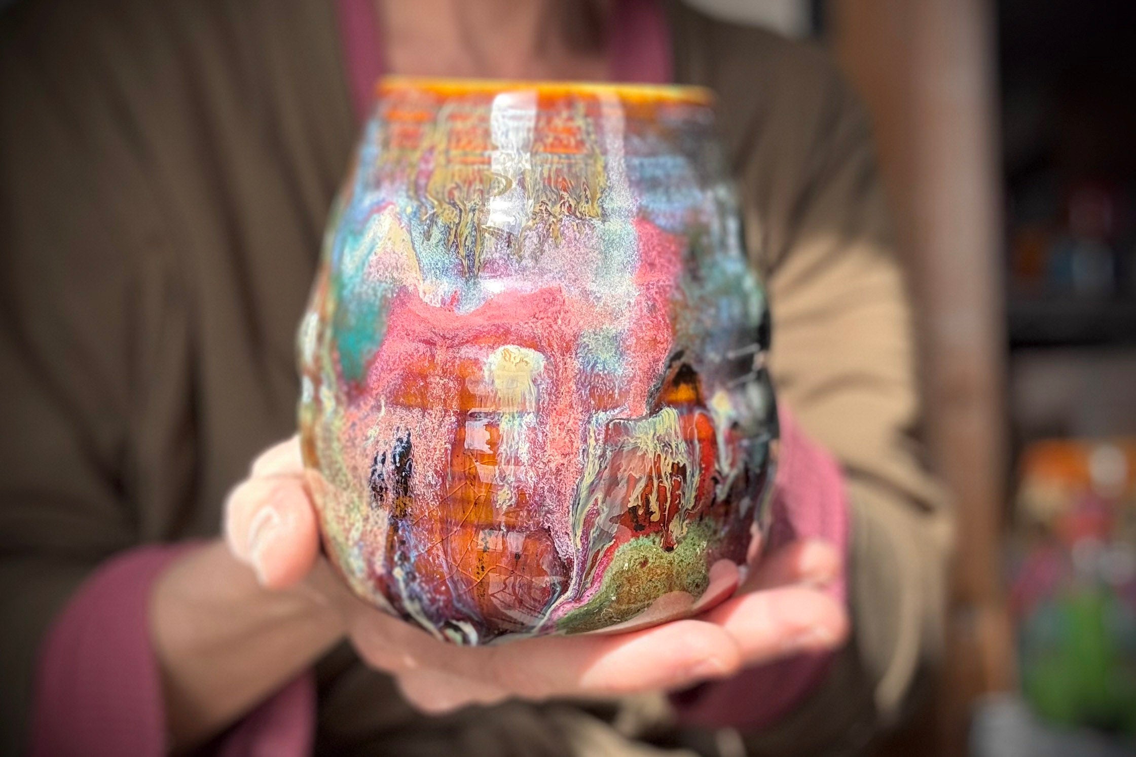 15-E Whimsy Textured Mug, 19 oz.