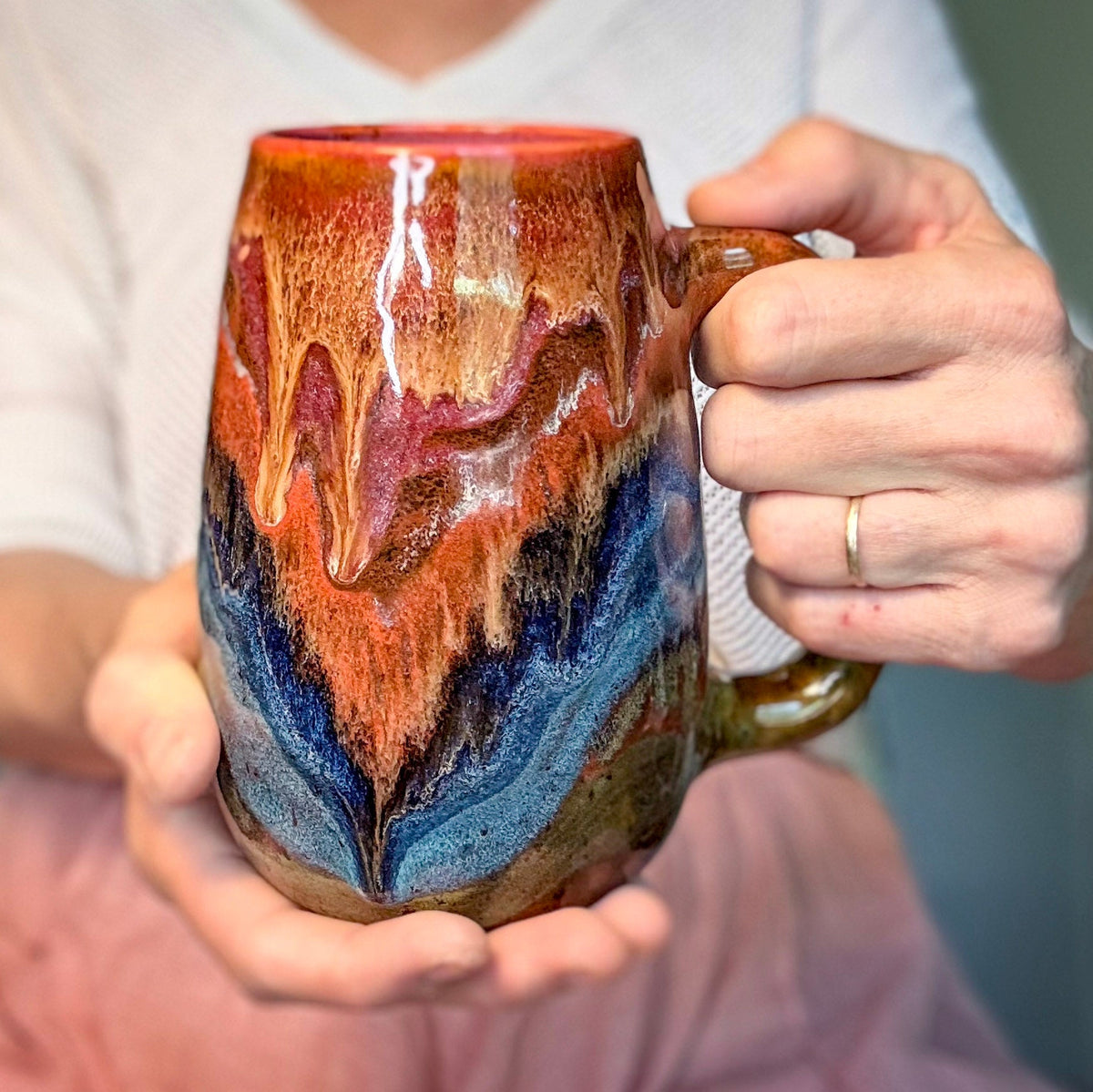 18-B Magenta Haze Mug, 24 oz.