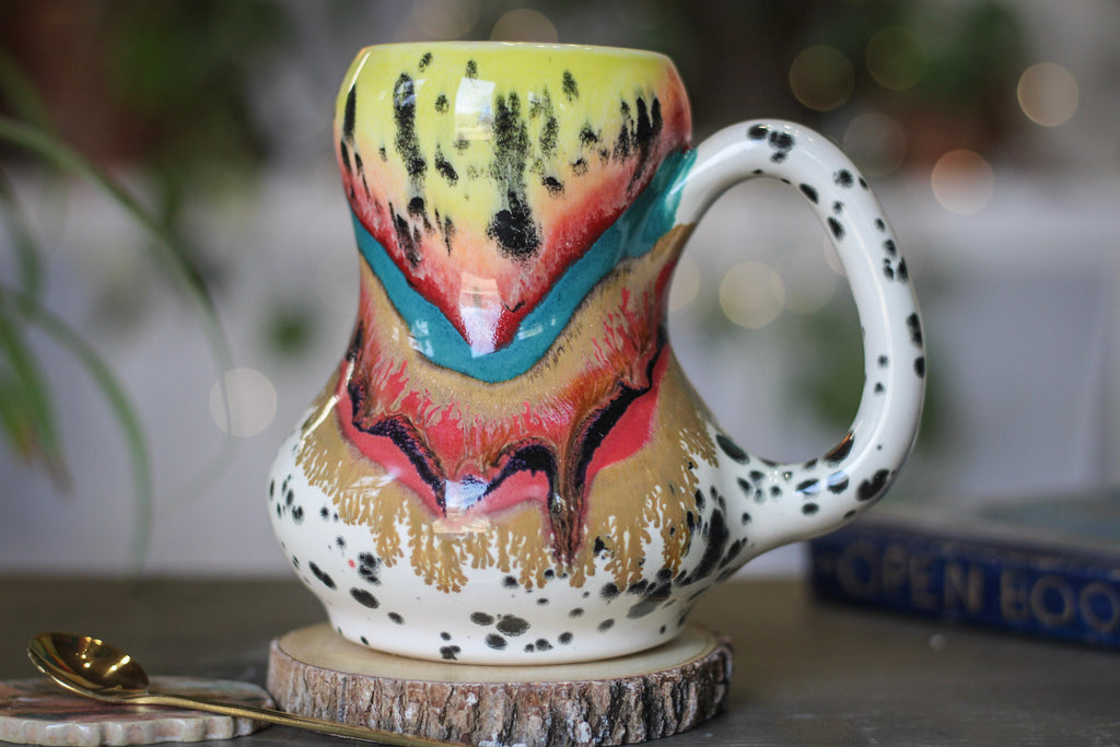 18-B Desert Rainbow Acorn Gourd Mug, 24 oz.