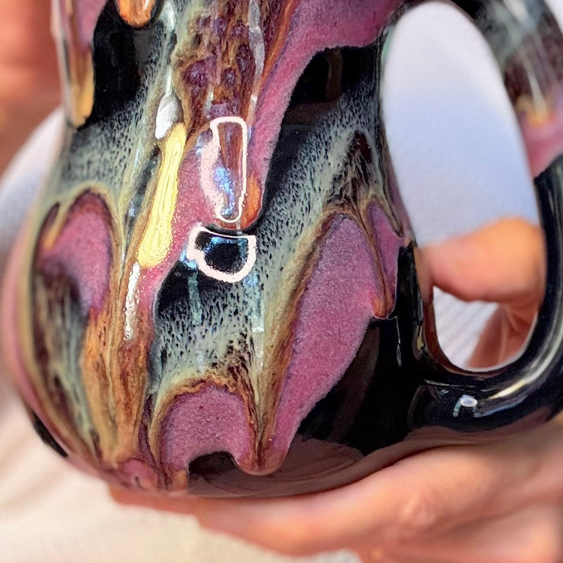 16-D Magenta Grotto Gourd Mug - MISFIT, 22 oz. - 15% off