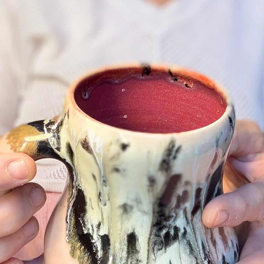 15-D Granny's Lace Gourd Mug, 22 oz.