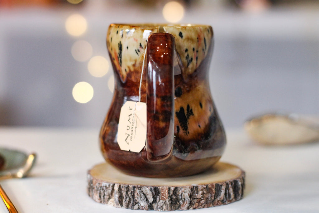 17-F EXPERIMENT Petite Notched Gourd Mug, 10 oz.