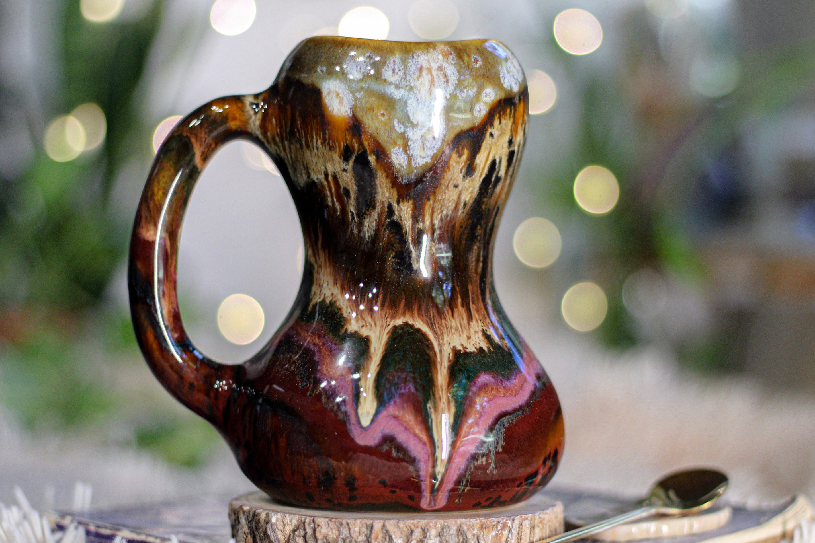 01-A+ Desert Oasis Gourd Mug - TOP SHELF NEXT LEVEL, 22 oz.