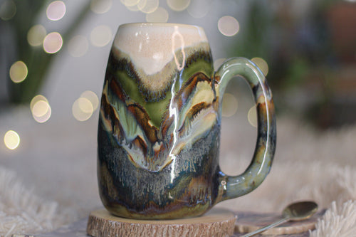 01-A Green Mountain Magic Mug, 23 oz.