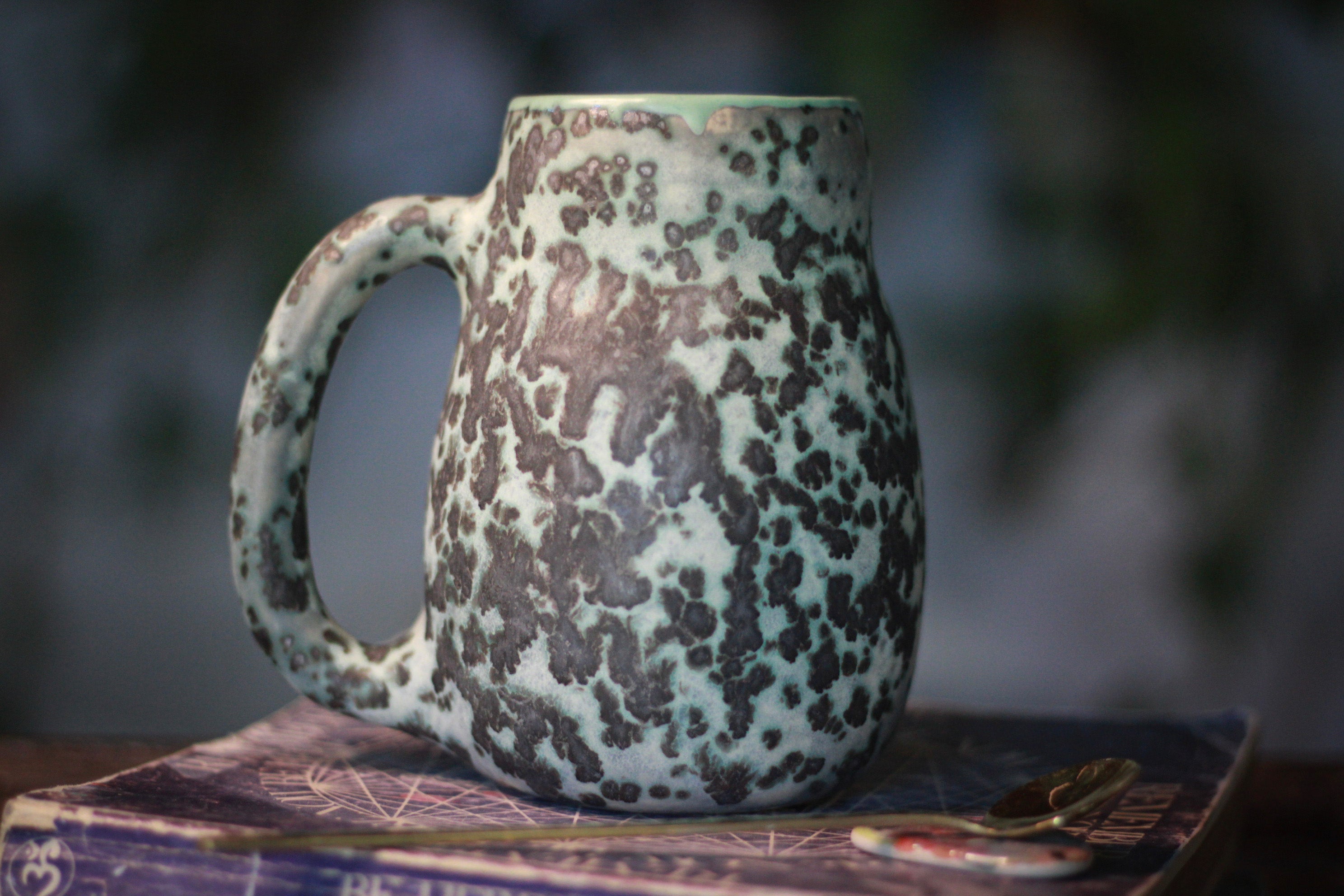 01-E Lunar Simple Gourd-type Mug, 21 oz.