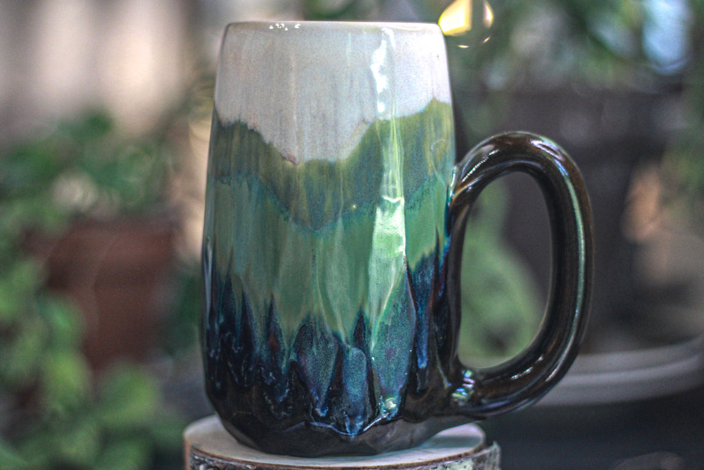 02-B High Country Variation Crystal Mug - ODDBALL, 25 oz. - 15% off