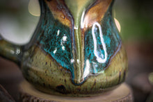 Load image into Gallery viewer, 02-B New Earth Variation Gourd Mug, 20 oz.