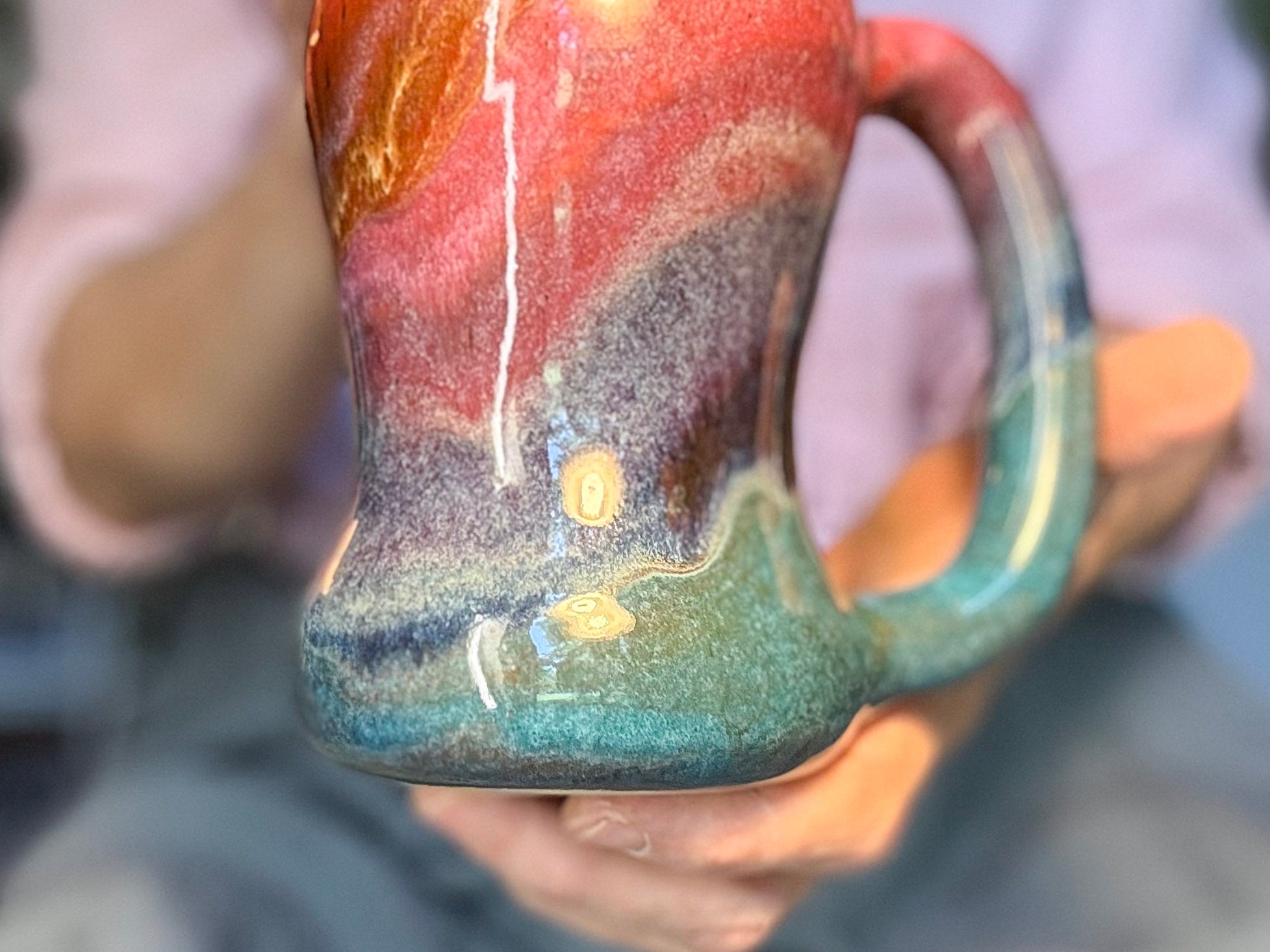 02-D EXPERIMENT Curvy Mug, 17 oz.