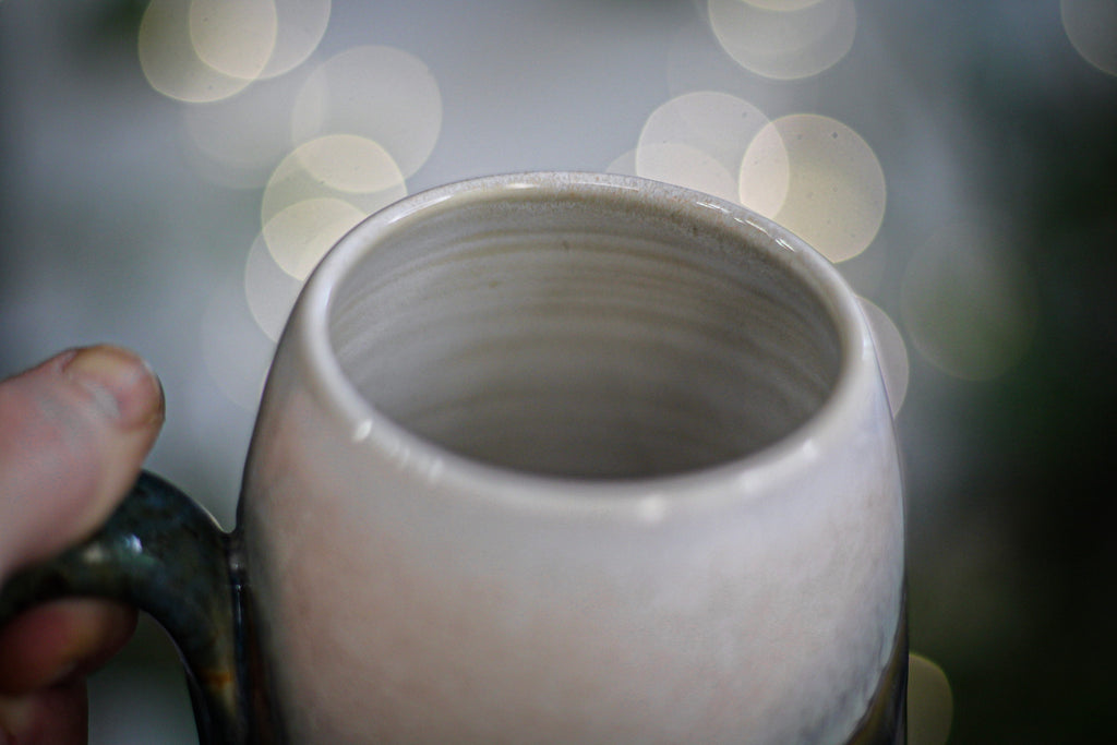 16-C EXPERIMENT Mug, 22 oz.