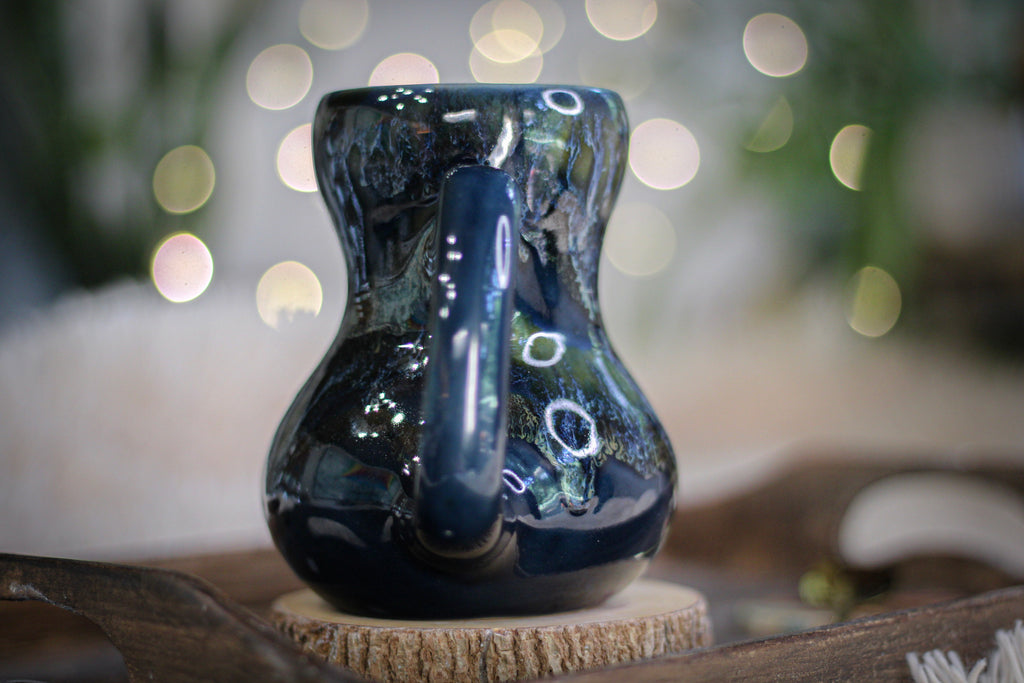 17-D Moody Blues Gourd Mug, 18 oz.