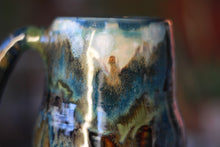 Load image into Gallery viewer, 15-C Green Mountain Magic Mid Mod Mug, 19 oz.