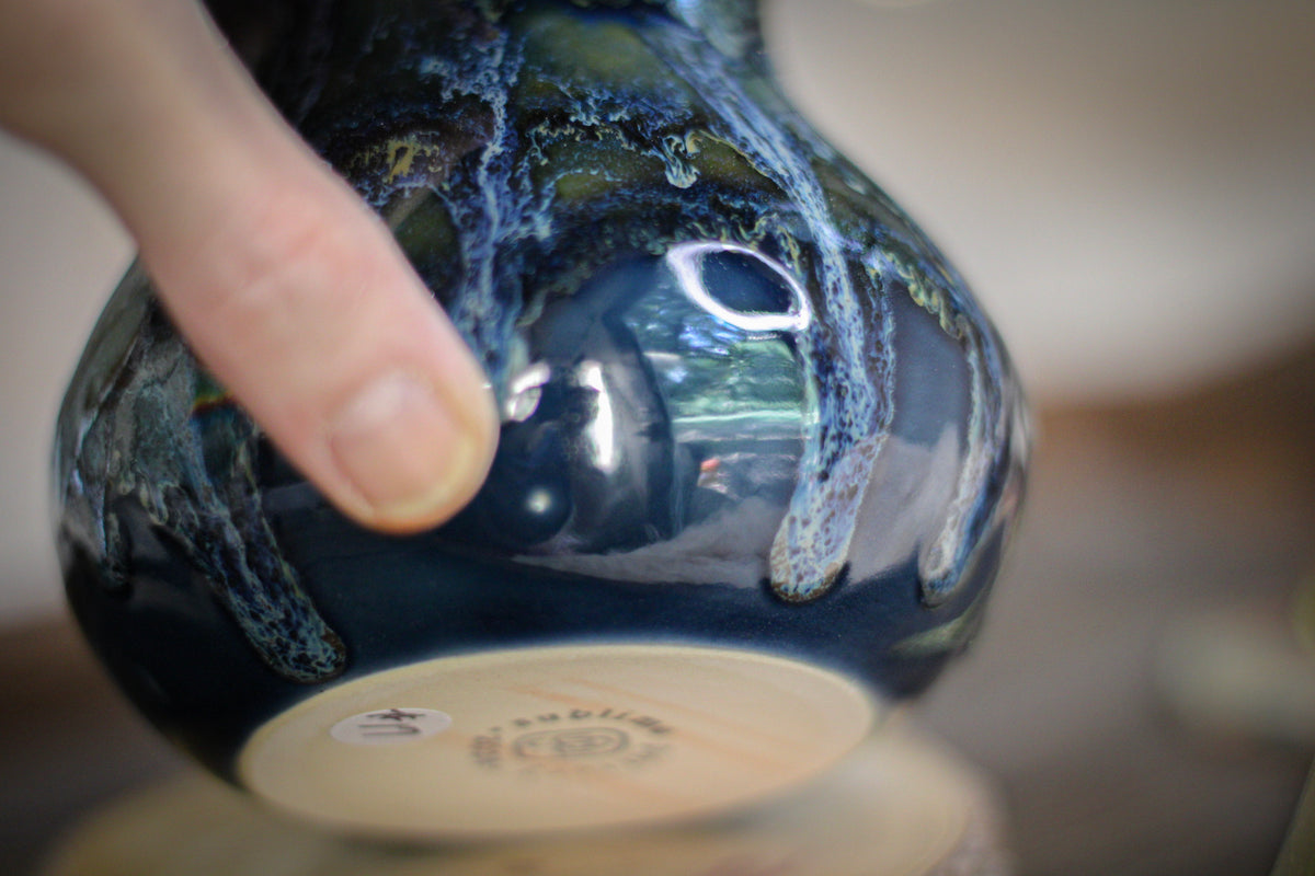 17-D Moody Blues Gourd Mug, 18 oz.