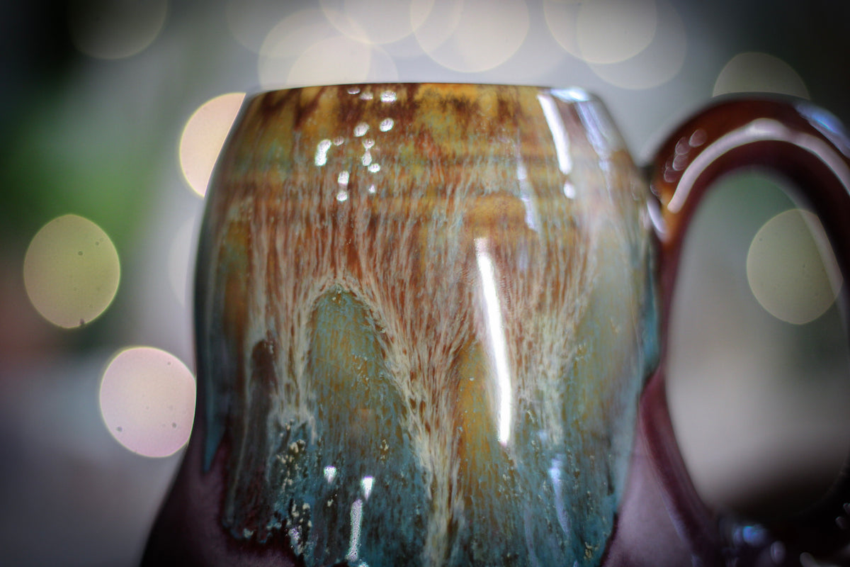 17-D Aqua Falls Gourd Mug, 20 oz.