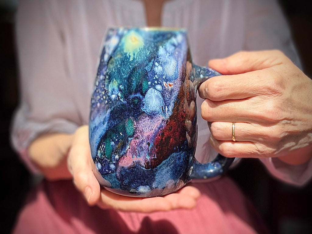 18-C Rainbow Stellar Variation Mug, 24 oz.