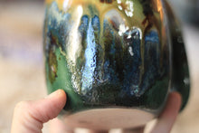 Load image into Gallery viewer, 11-D Green Mountain Mug - MISFIT, 22 oz. - 15% off