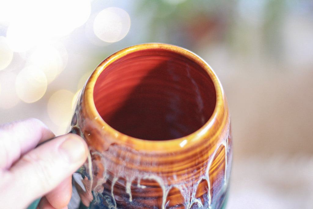 15-E New Wave Textured Mug - TOP SHELF, 19 oz.