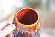 Load image into Gallery viewer, 15-E New Wave Textured Mug - TOP SHELF, 19 oz.