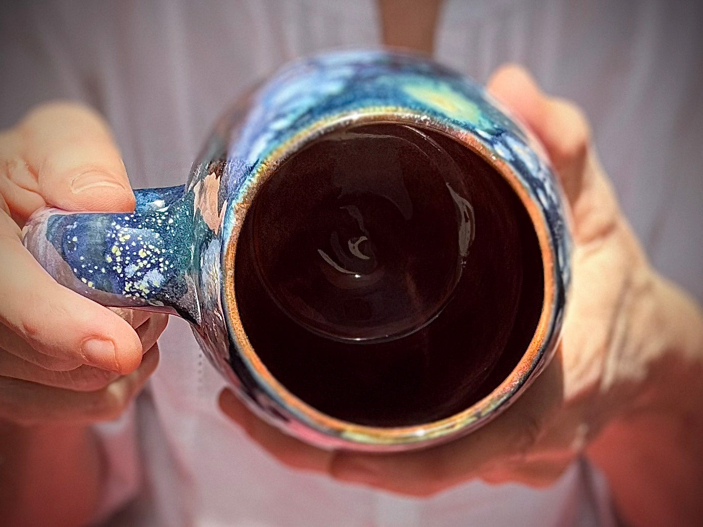 18-C Rainbow Stellar Variation Mug, 24 oz.