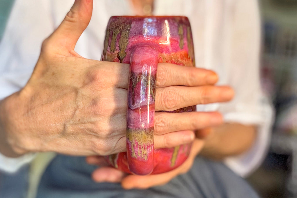 04-D Fuchsia 'FLOW' Mug, 24 oz.