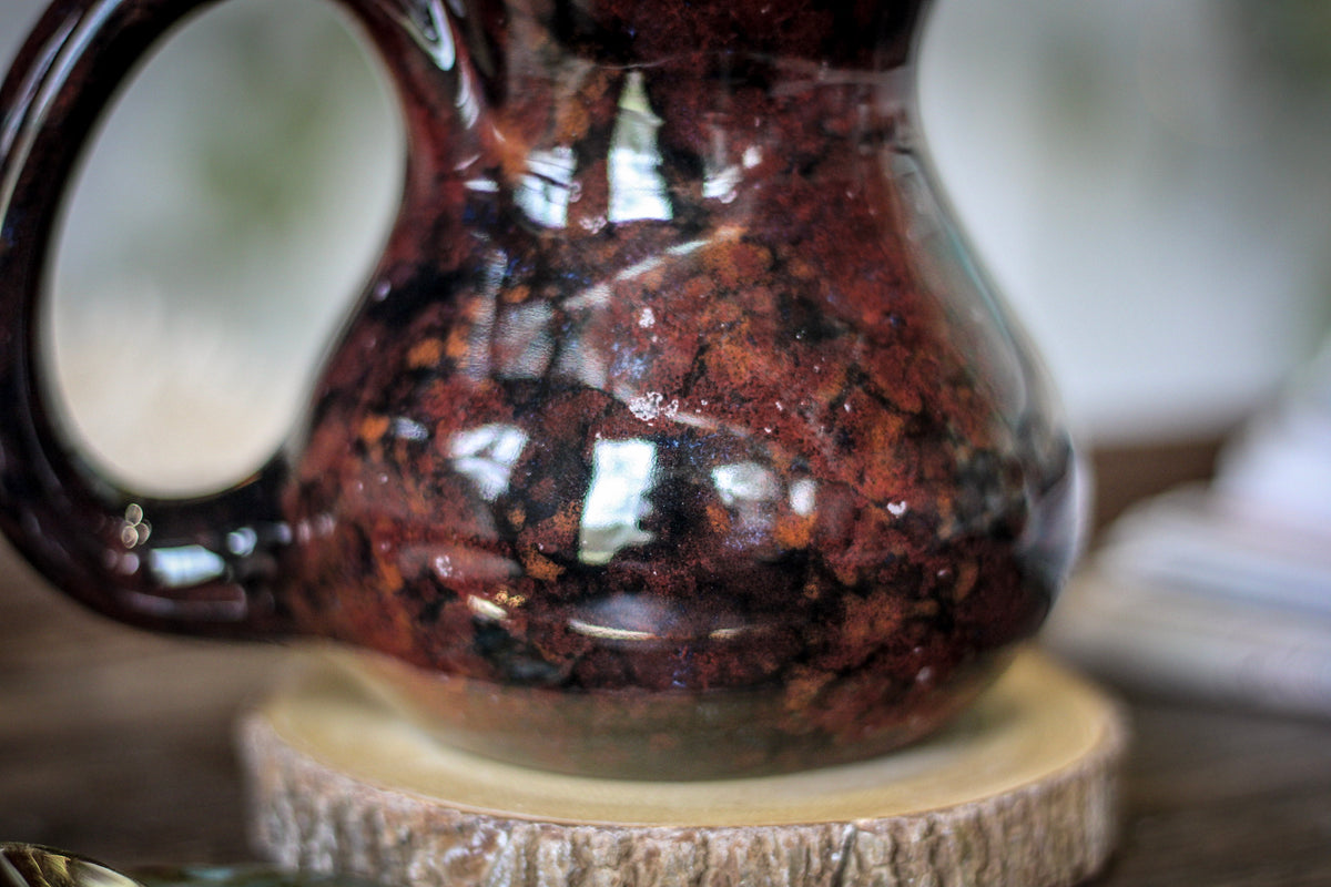 17-B Dragon's Blood Agate Gourd Mug, 17 oz.