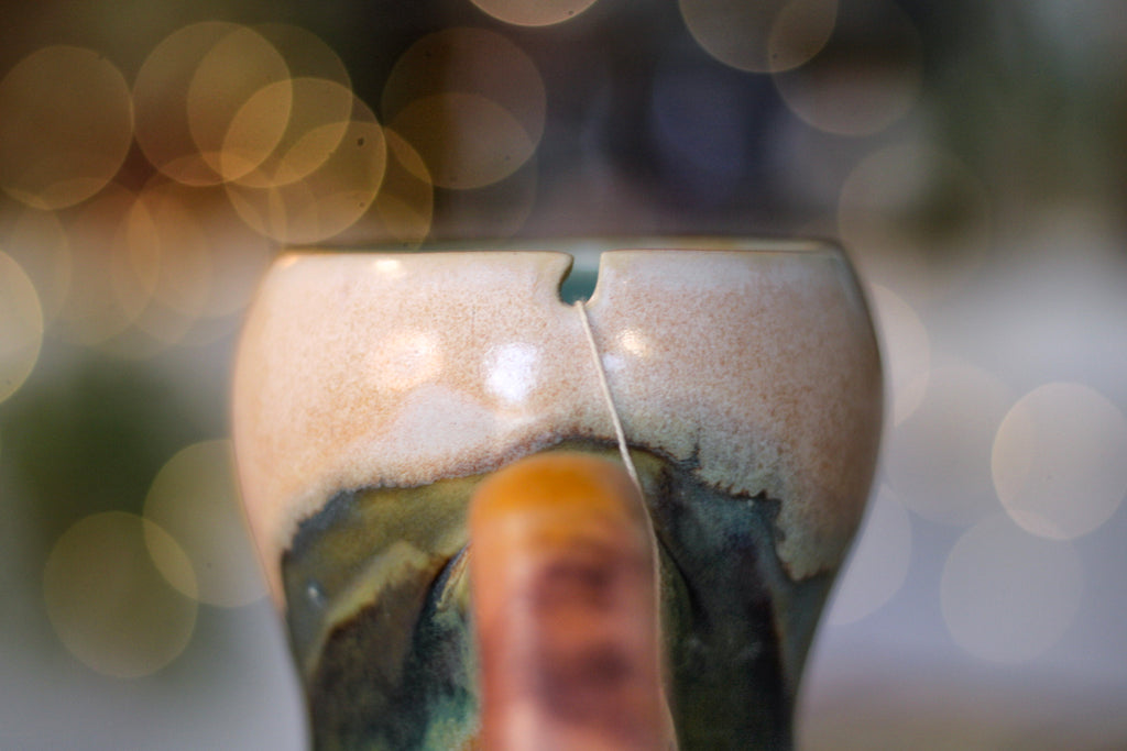 18-C Hidden Valley EXPERIMENT Notched Acorn Gourd Mug - MISFIT, 22 oz. - 30% off