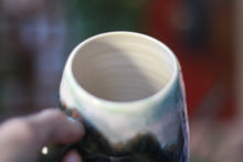 Load image into Gallery viewer, 16-B Green Mountain Magic Textured Mug, 24 oz.