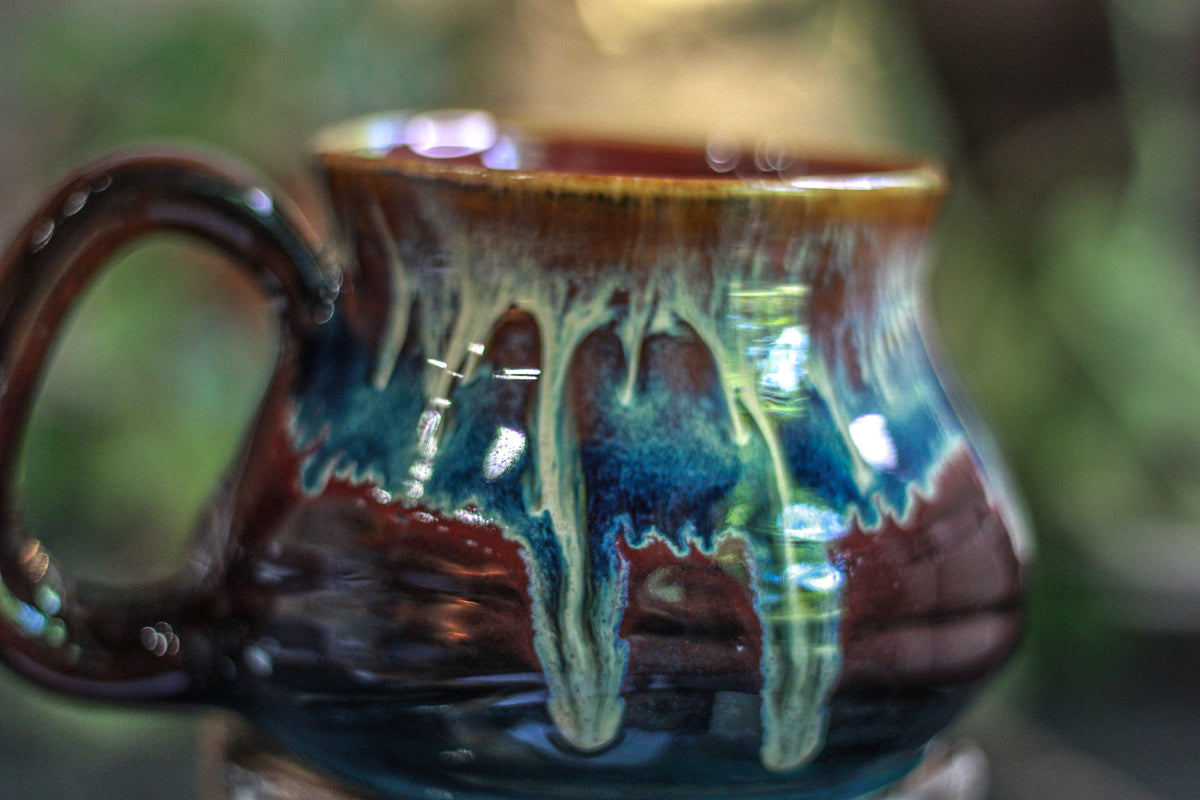 17-C Spectral New Wave Textured Squat Mug - TOP SHELF, 20 oz.