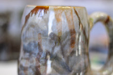 Load image into Gallery viewer, 17-D Soft Earth Series PROTOTYPE Acorn Gourd Mug, 19 oz.