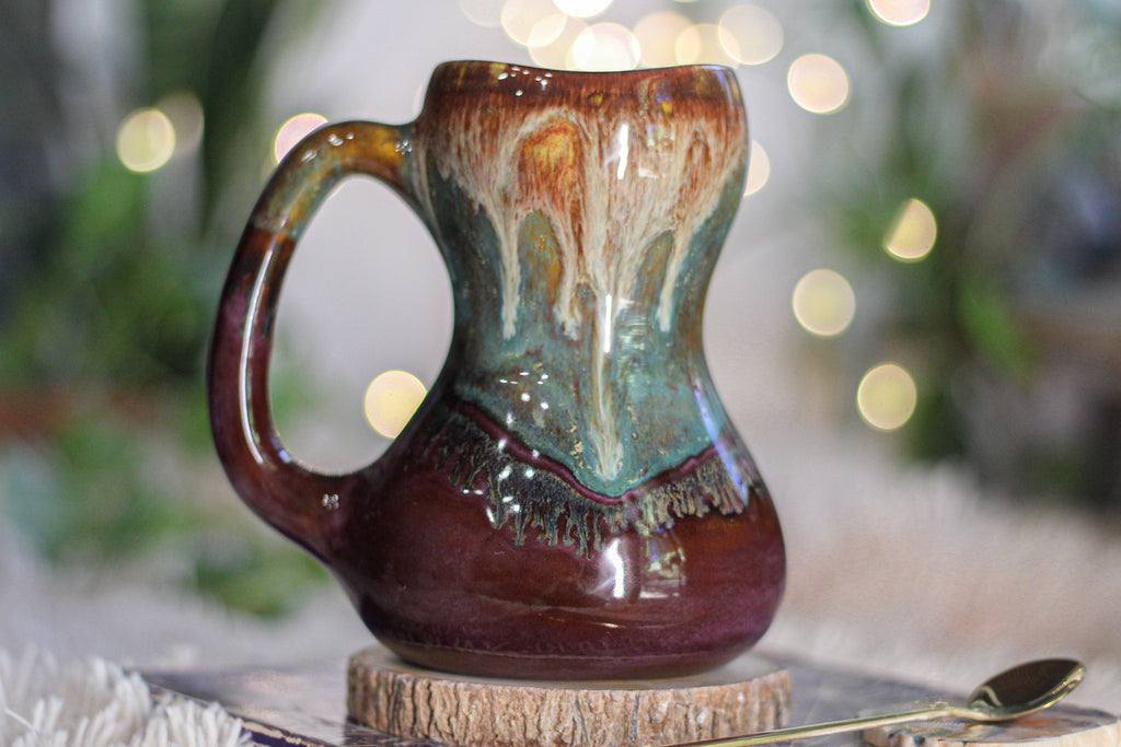 18-D Aqua Falls Gourd Mug, 22 oz.