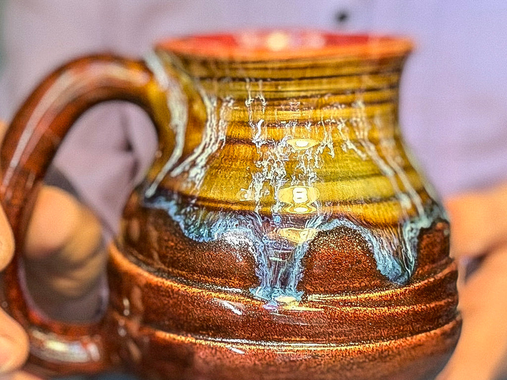 20-E New Wave Variation Flared Textured Mug, 19 oz.