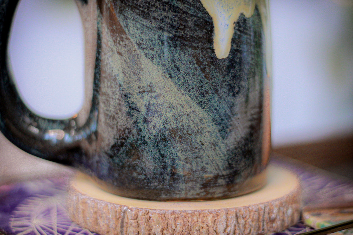 18-F EXPERIMENT Acorn Stein, 20 oz.