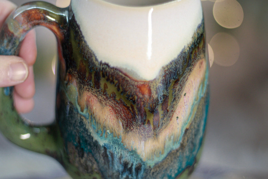 17-C Green Mountain Magic Mug, 22 oz.
