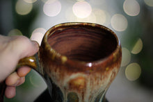 Load image into Gallery viewer, 18-D Aqua Falls Gourd Mug, 22 oz.