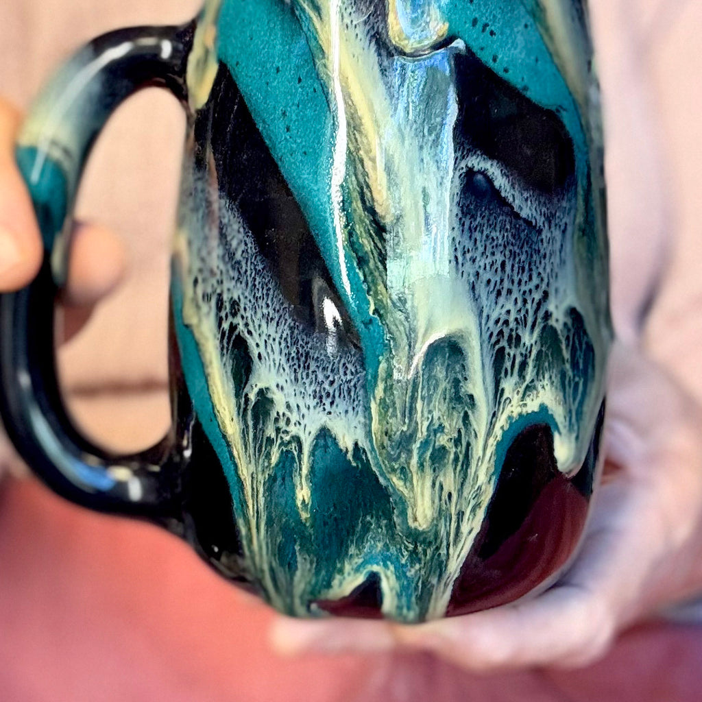 18-E Turquoise Grotto Mug - MISFIT, 28 oz. - 15% off