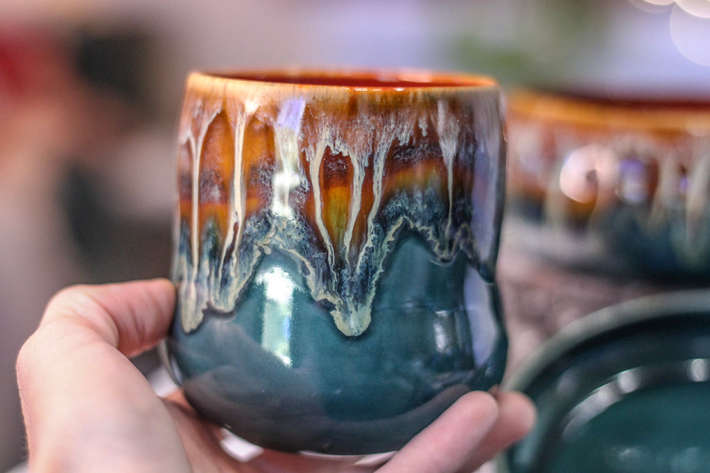 19-A New Wave Hermit Set, 14 oz. cup/ 13 oz. bowl