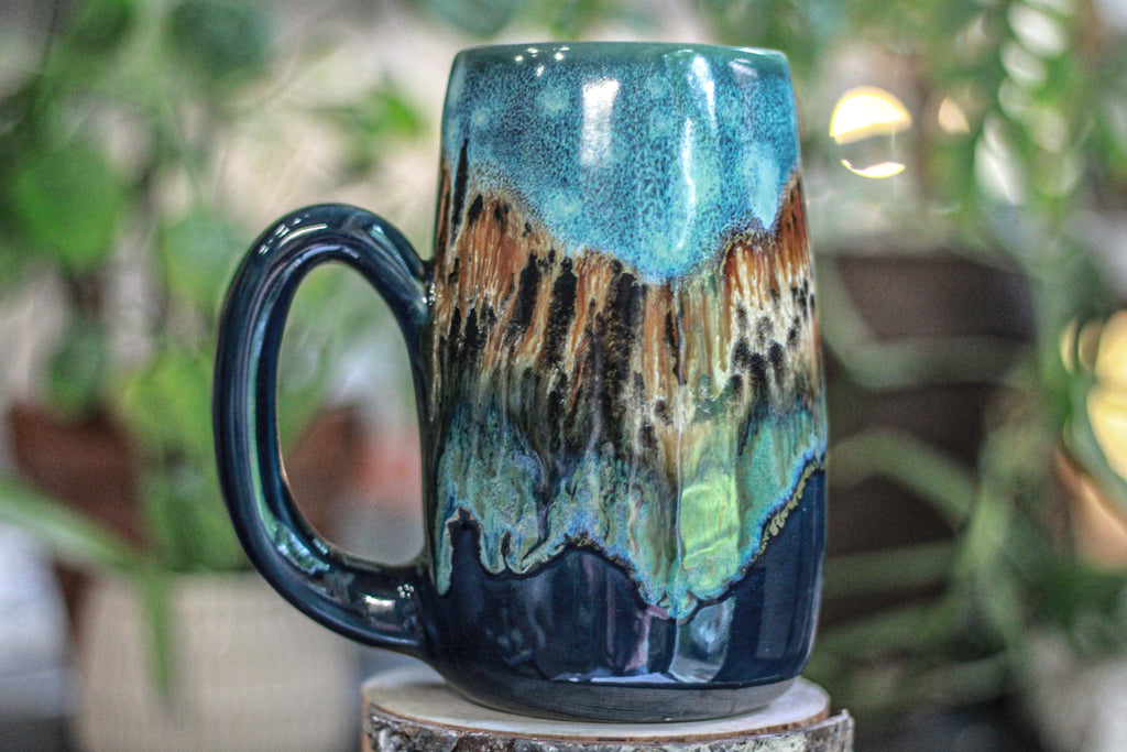 20-B Durango Mug - TOP SHELF MISFIT 26 oz.