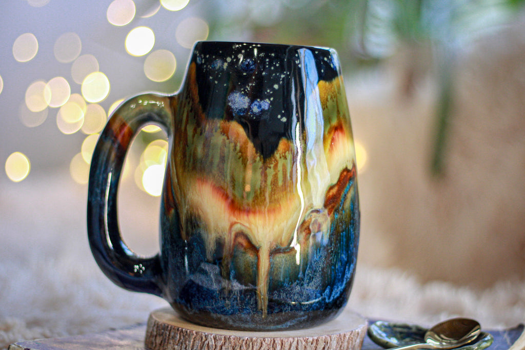 16-B Green Mountain Midnight Mug, 26 oz.