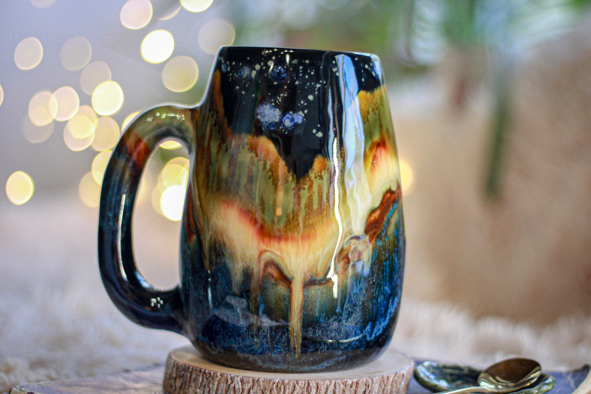 16-B Green Mountain Midnight Mug, 26 oz.