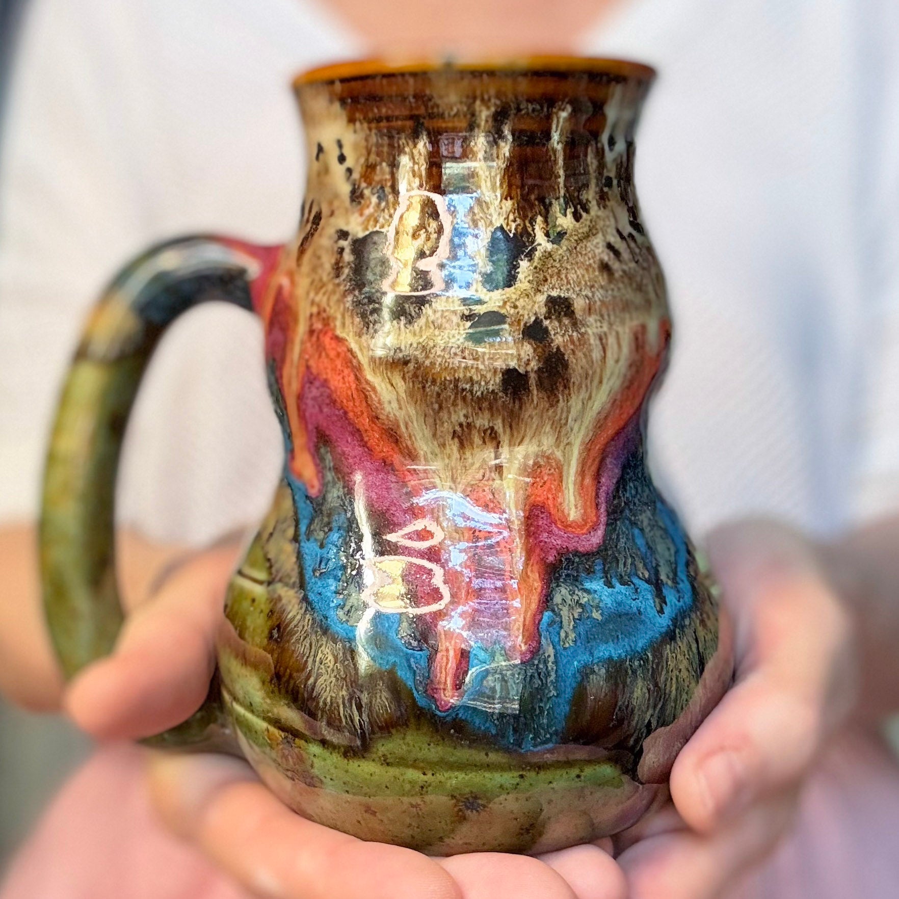 03-B Molten Cheetah Cuddle Mug, 24 oz.