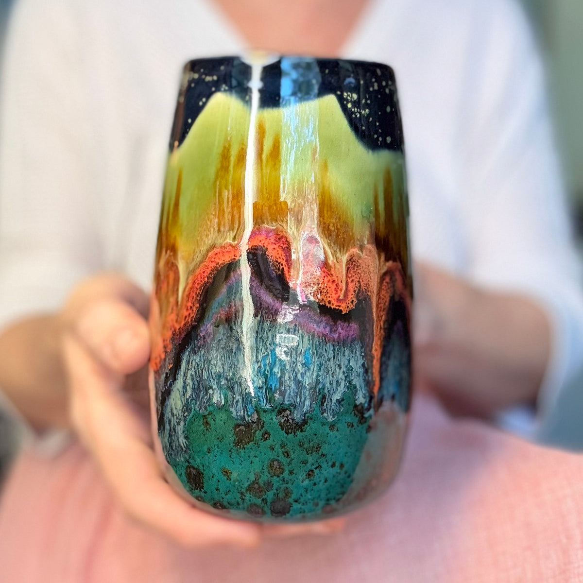 19-B Green Mountain Midnight Mug, 24 oz.