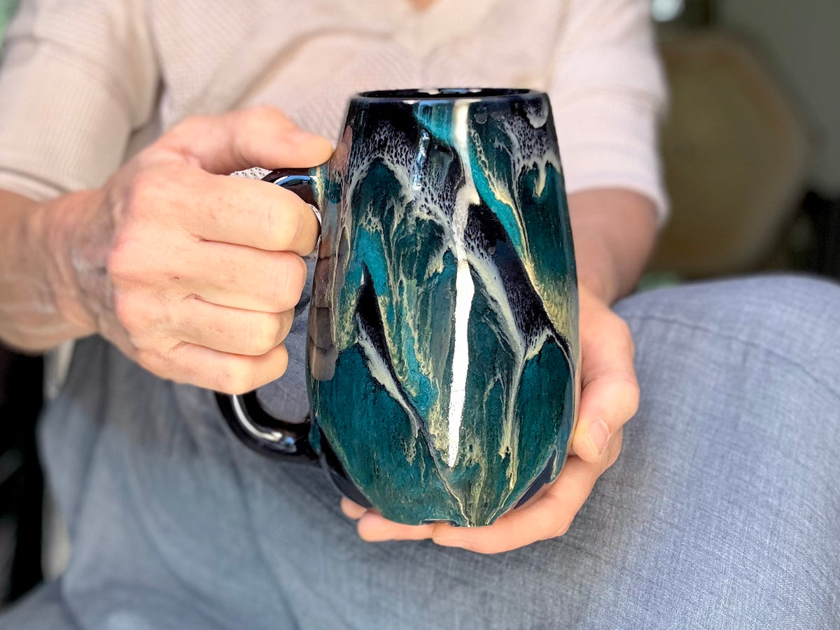 21-D Turquoise Grotto Mug - MISFIT, 25 oz. - 20% off