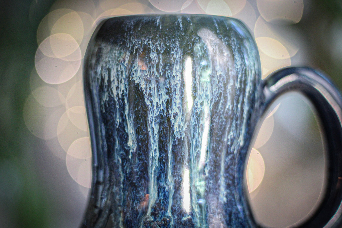 23-D Astral Wave Notched Gourd Mug, 20 oz.