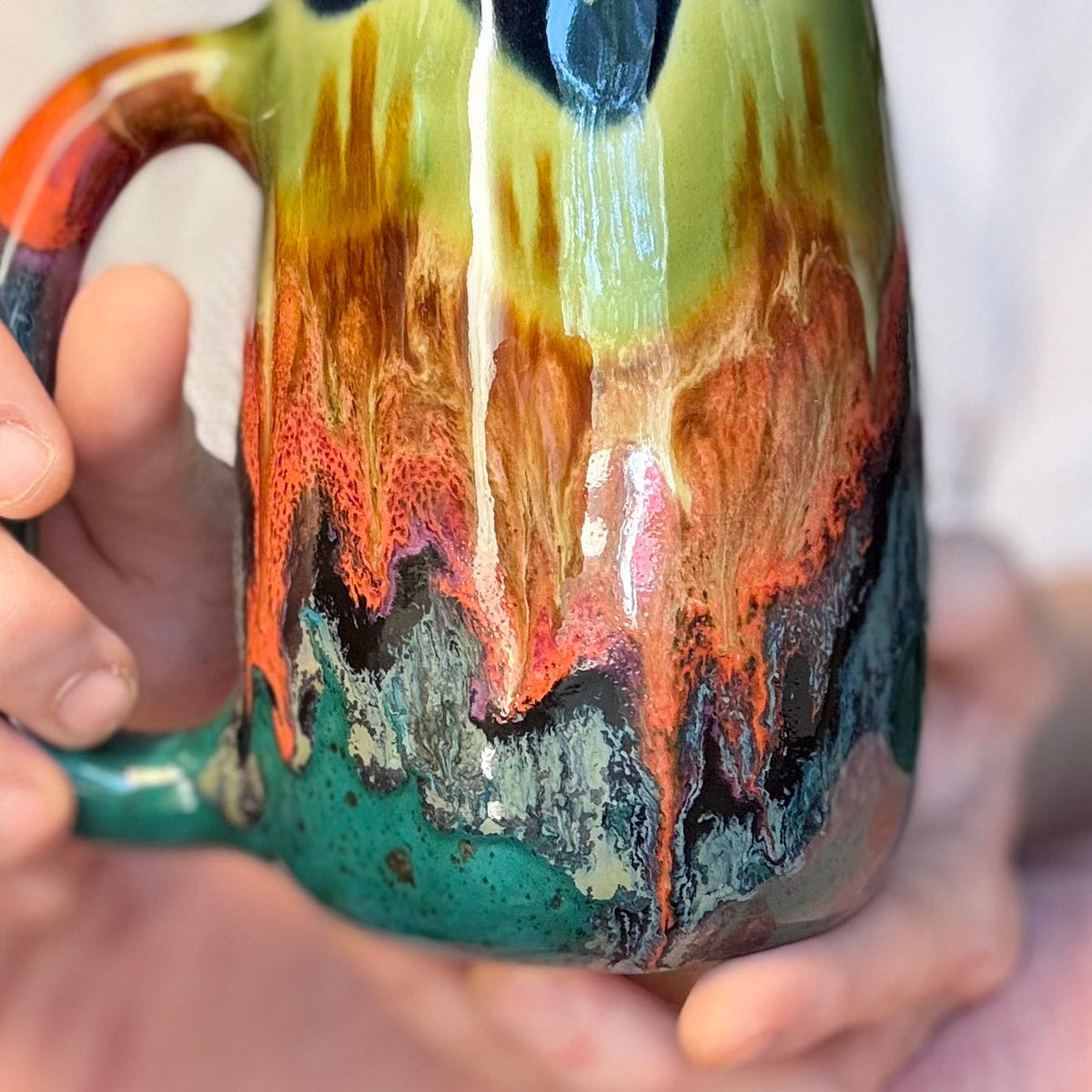 19-B Green Mountain Midnight Mug, 24 oz.