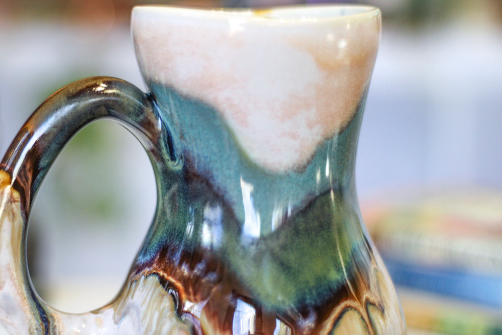 19-B Hidden Valley Variation Acorn Gourd Mug, 22 oz.