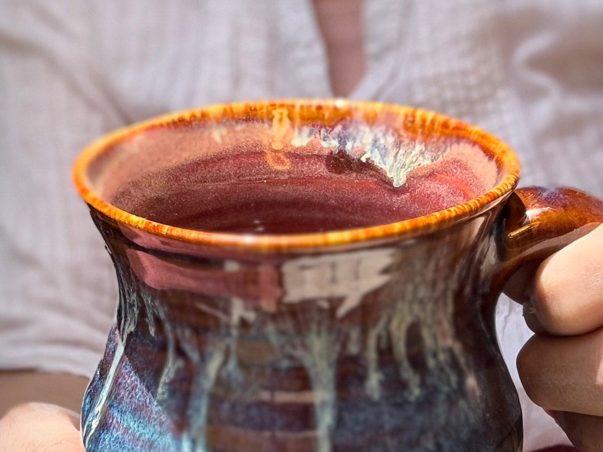 21-E New Wave Textured Curvy Mug, 24 oz.